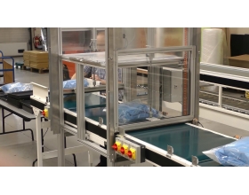 Cleanroom Airlock conveyor